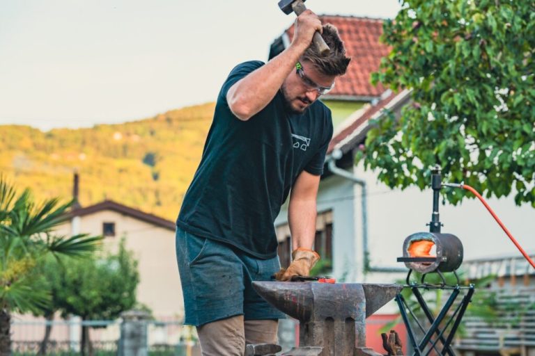 Naredi kovanec v kostanjevici