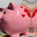 zbran-denar-iz-dobrodelnih-akcij-Radia-1-in-transparentnost-porocil-500x280-1